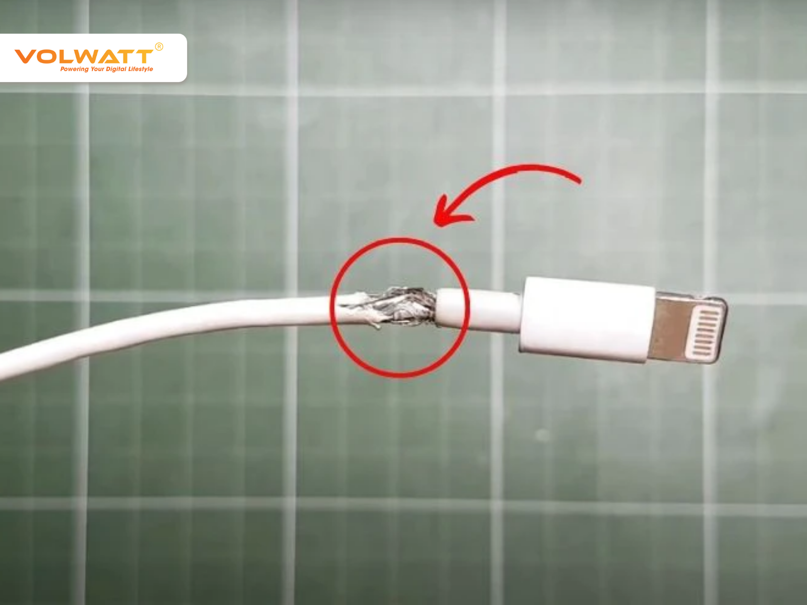 Nguyên nhân dây sạc bị hở