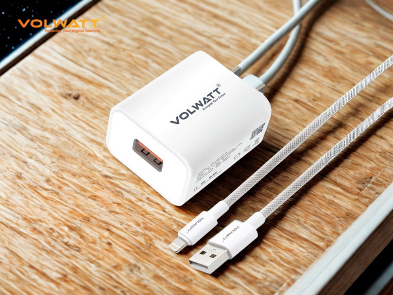 Cáp và củ sạc chuẩn giúp sạc pin dự phòng 10000mAh nhanh hơn
