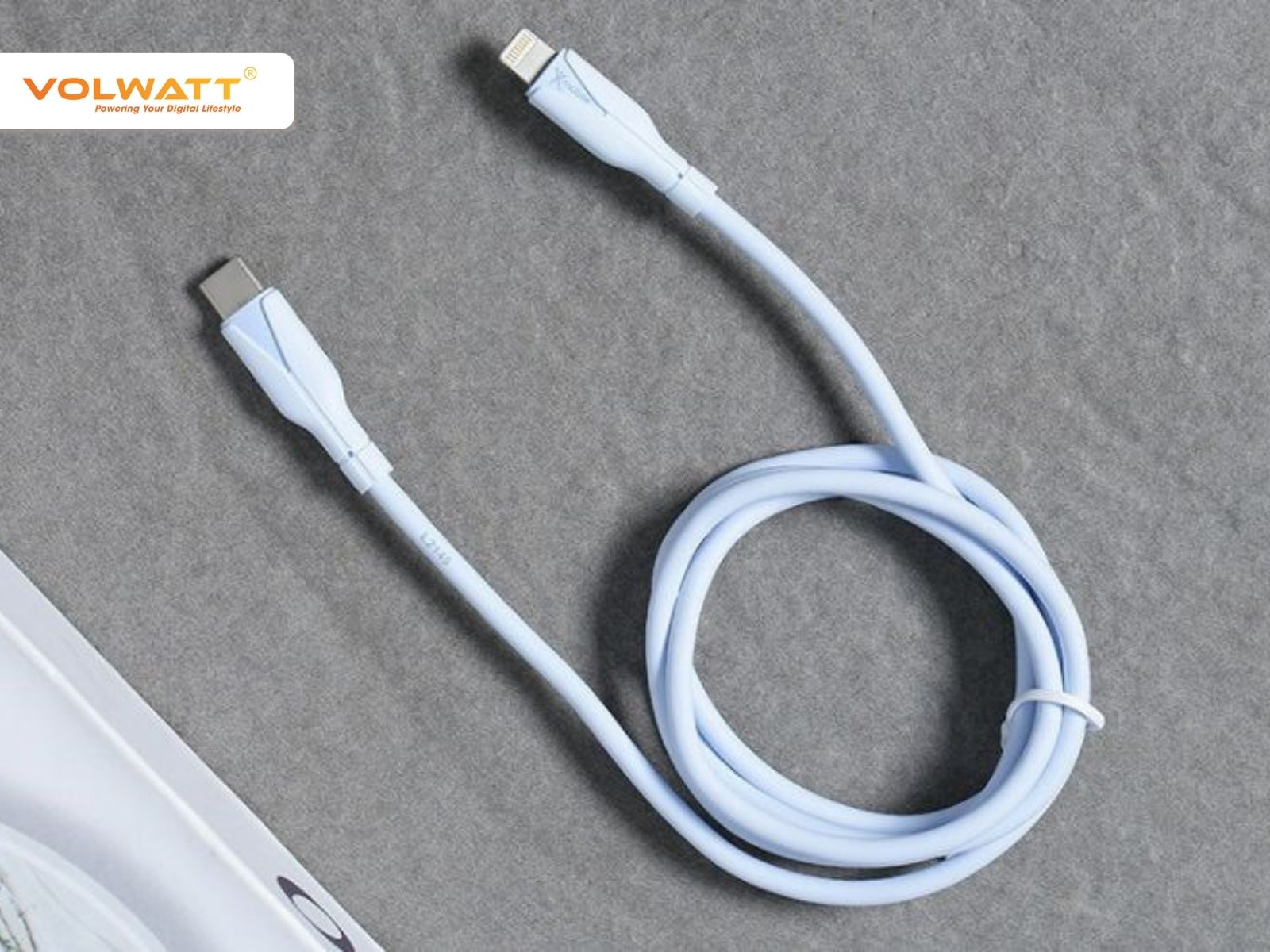 Kiểm tra phần nối đầu cắm với dây sạc để biết chất lượng của dây
