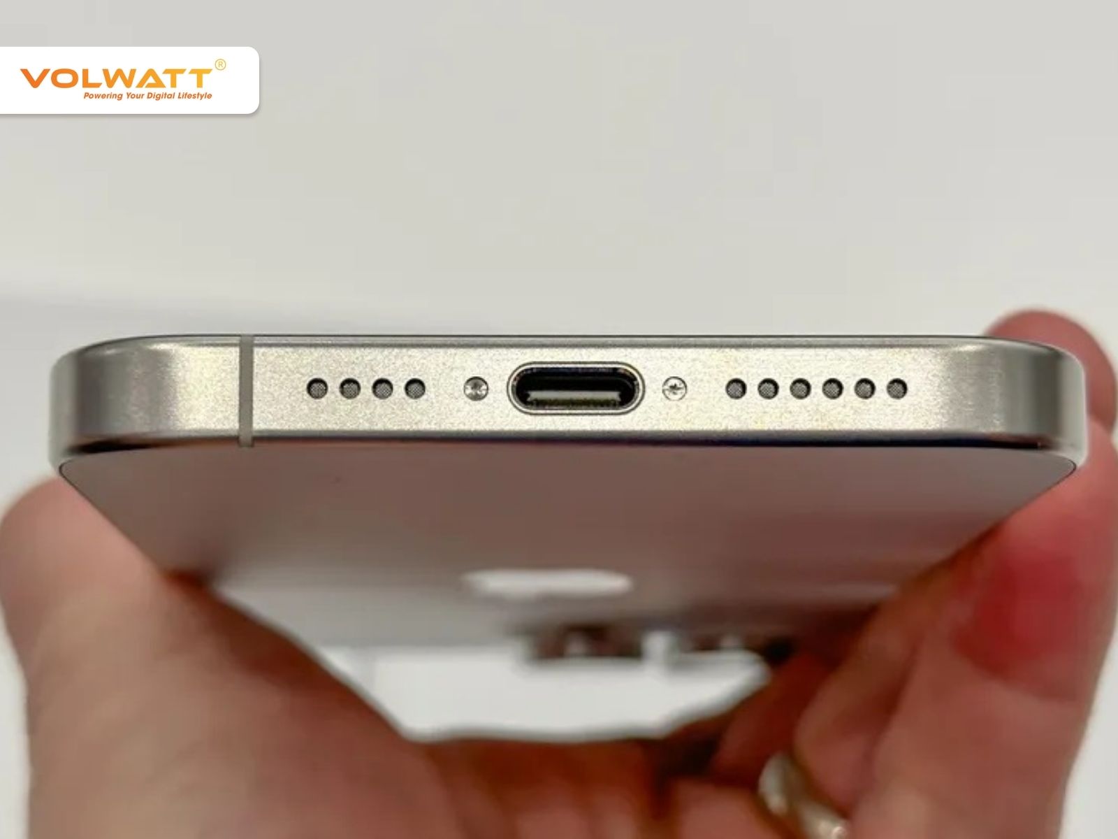 iPhone 15 sử dụng cổng USB-C