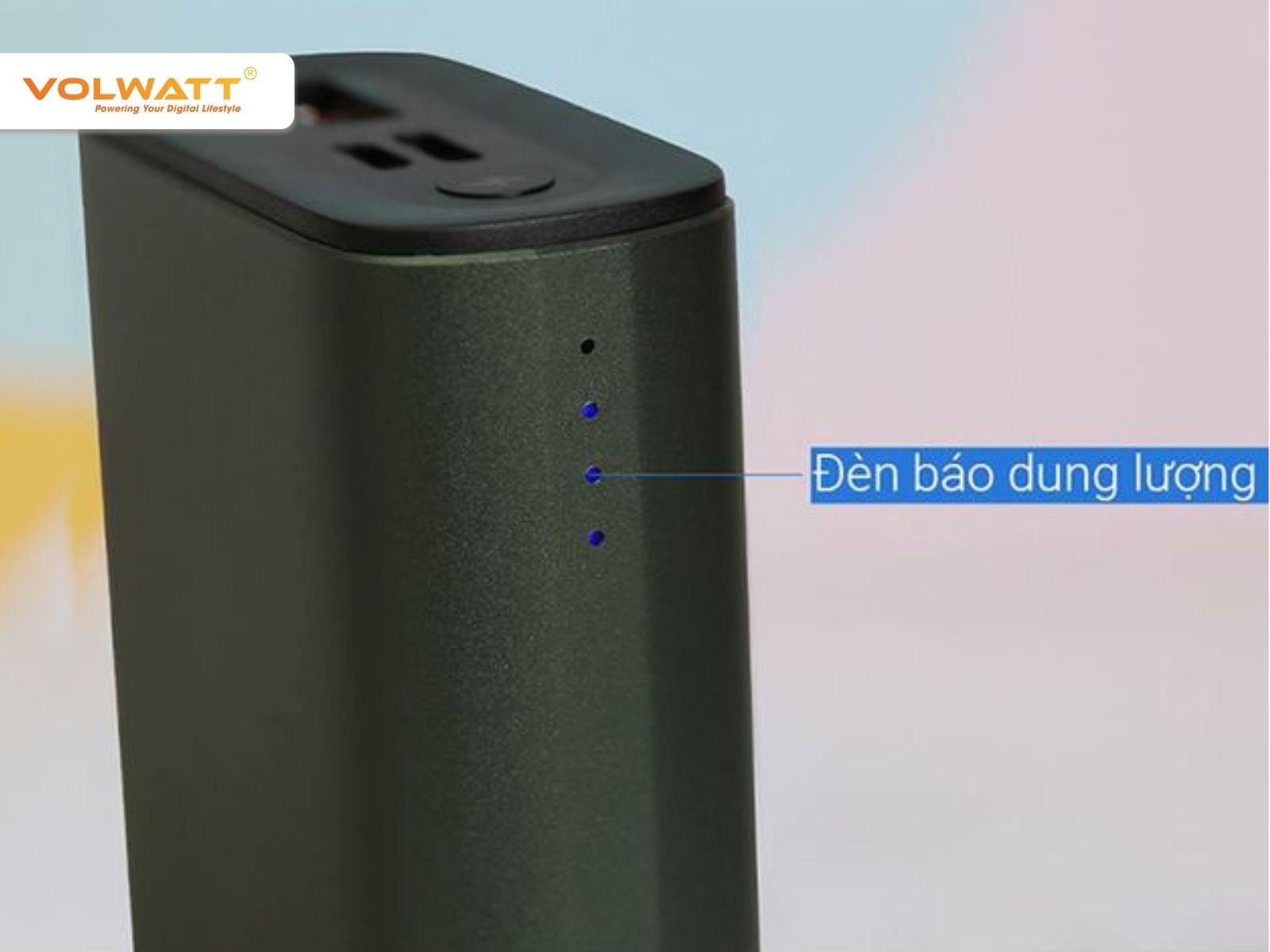 Dựa vào đèn báo dung lượng pin để biết sạc đã đầy hay chưa