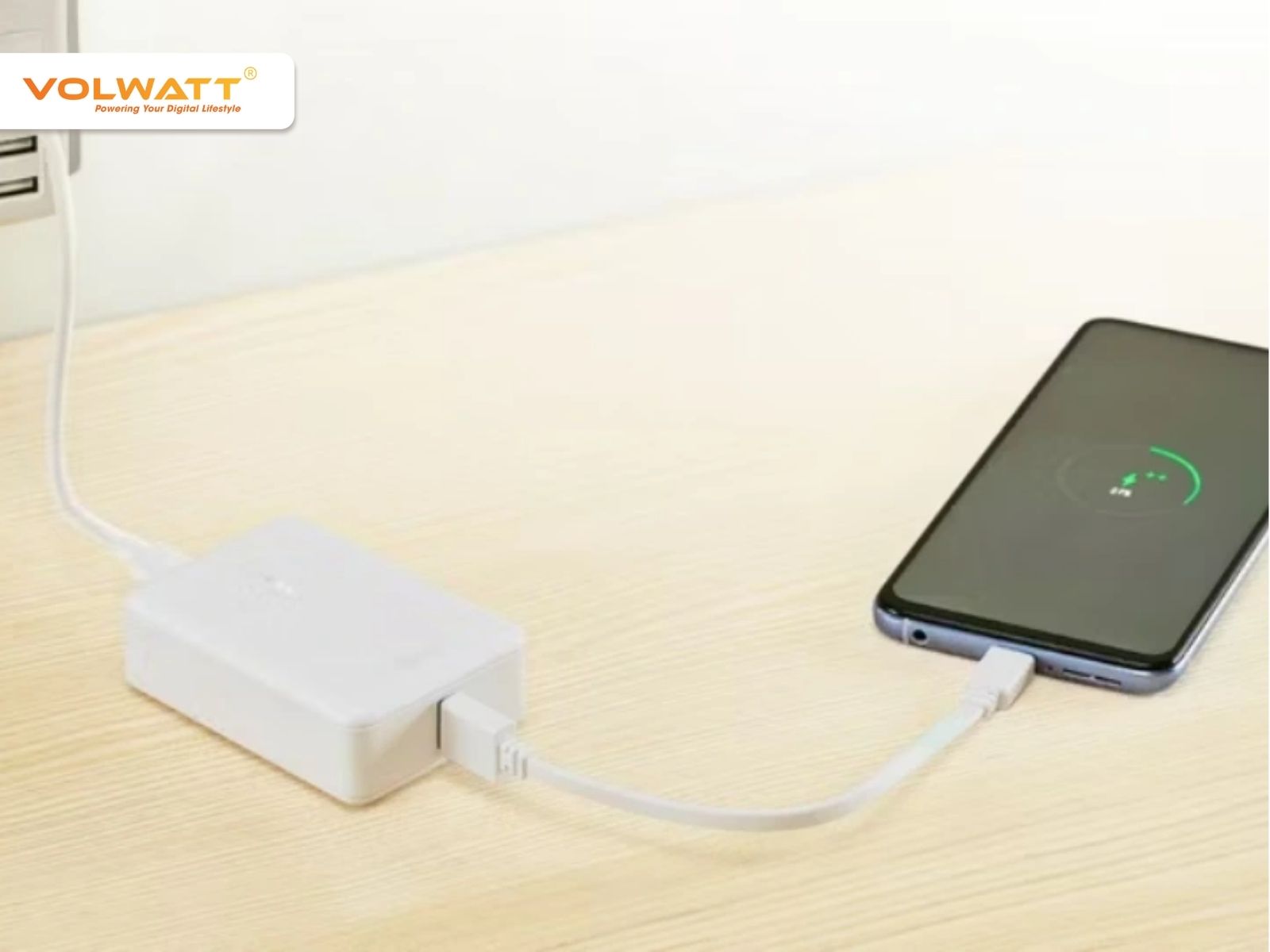 Sạc qua đêm dễ gây giảm tuổi thọ của pin điện thoại