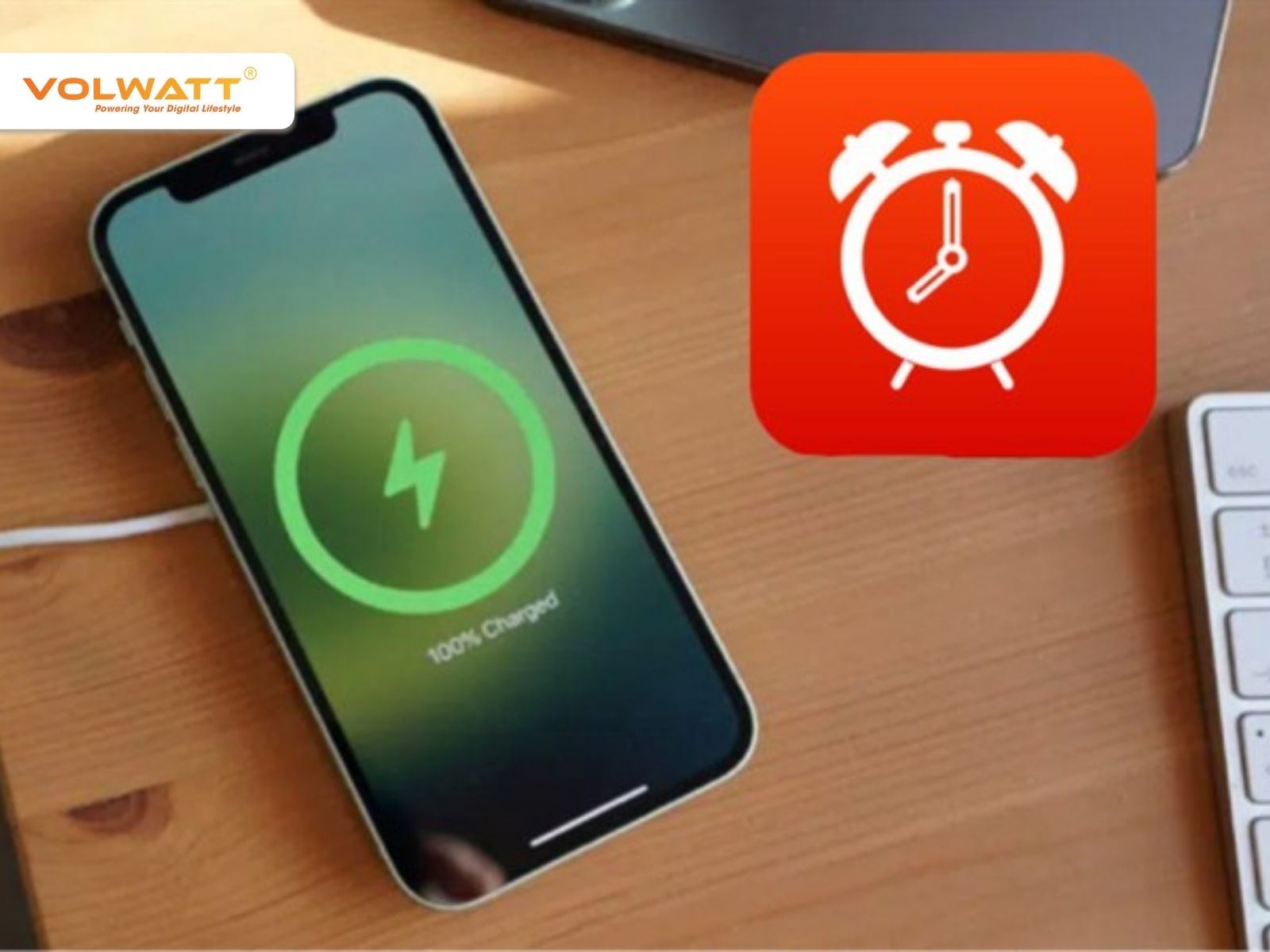 Sạc nhanh 18W giúp iPhone 13 nạp pin nhanh và ổn định