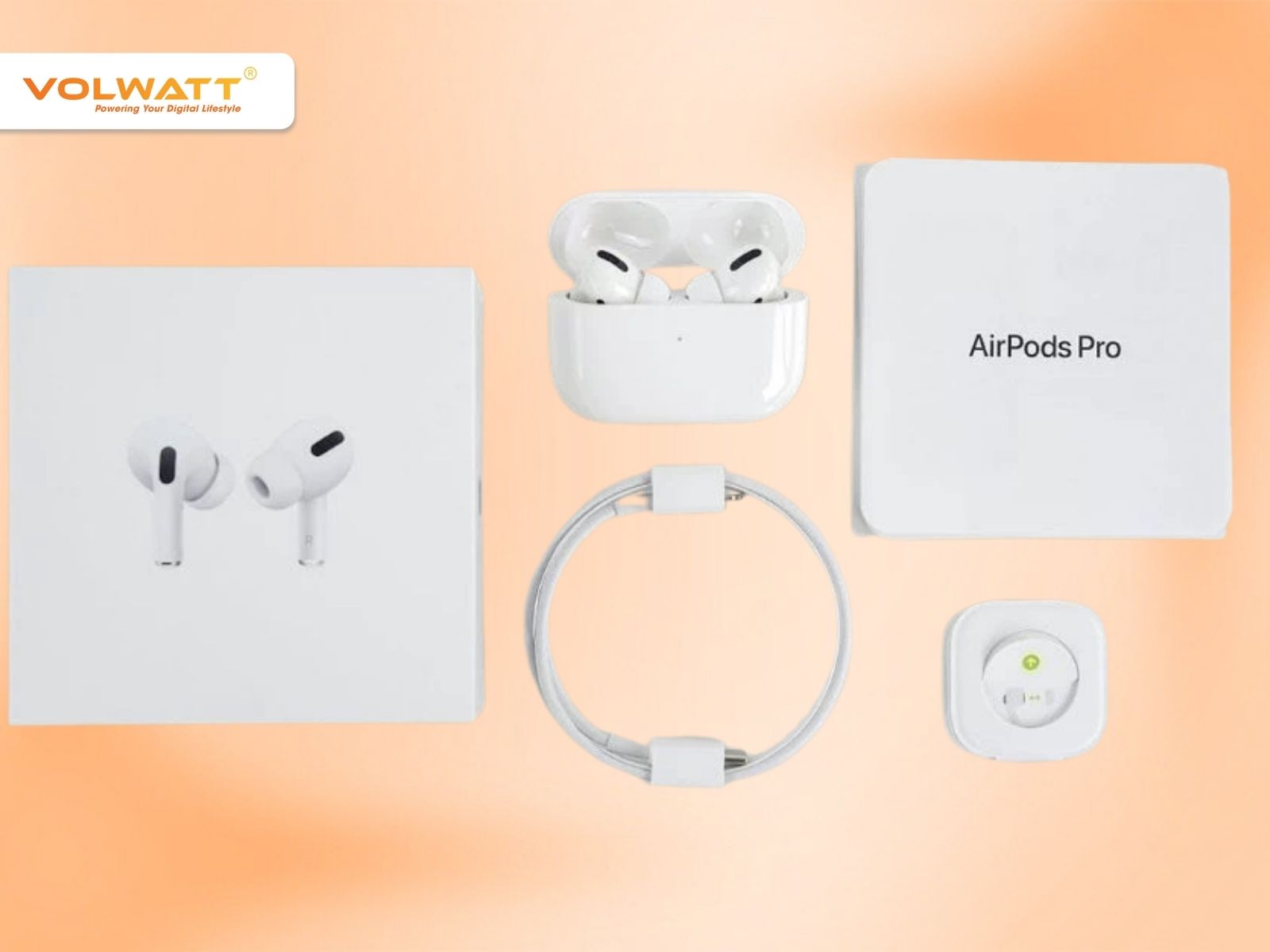 AirPods nhỏ gọn tiện lợi và có thể sạc mọi lúc mọi nơi