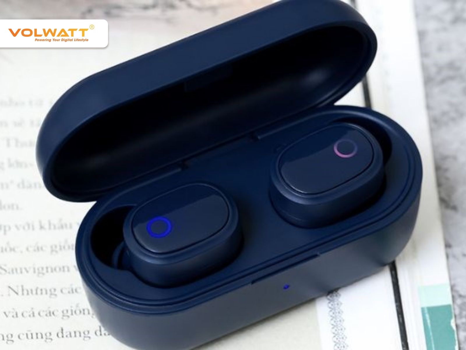 Bảo quản trong hộp sạc