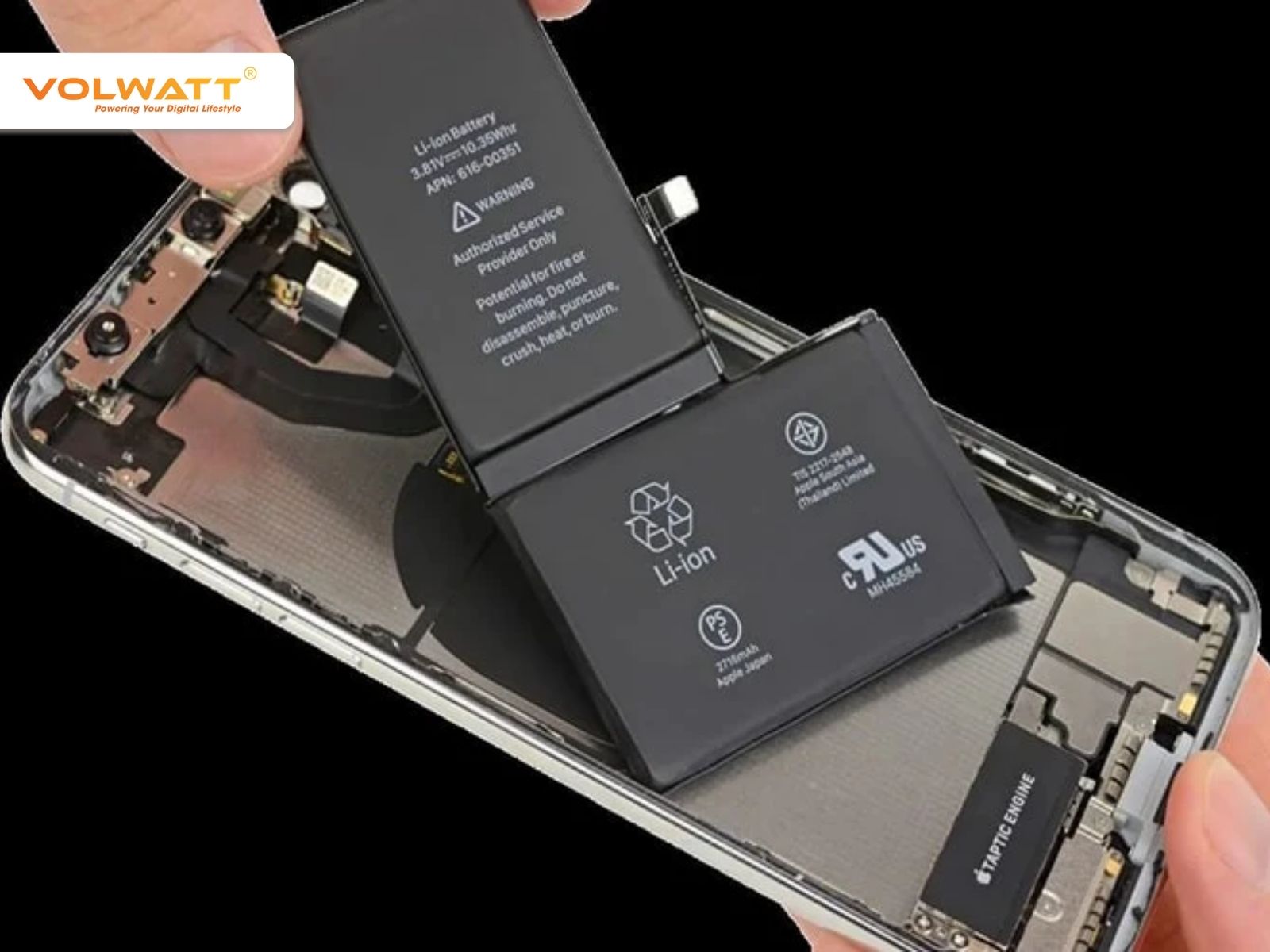 Nên kiểm tra và thay pin mới để đảm bảo an toàn cho thiết bị