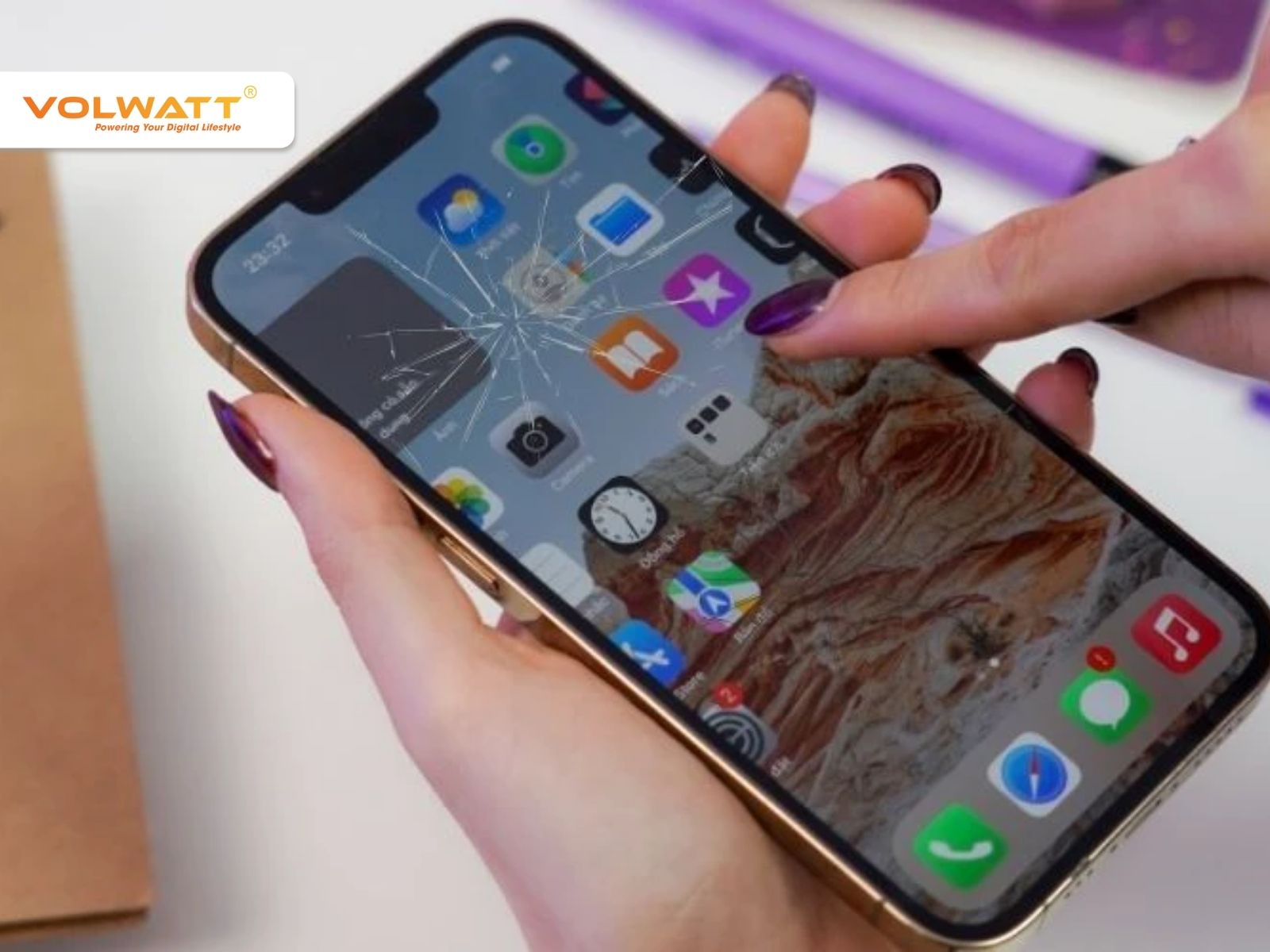 Loạn cảm ứng là tình trạng màn hình phản hồi sai thao tác