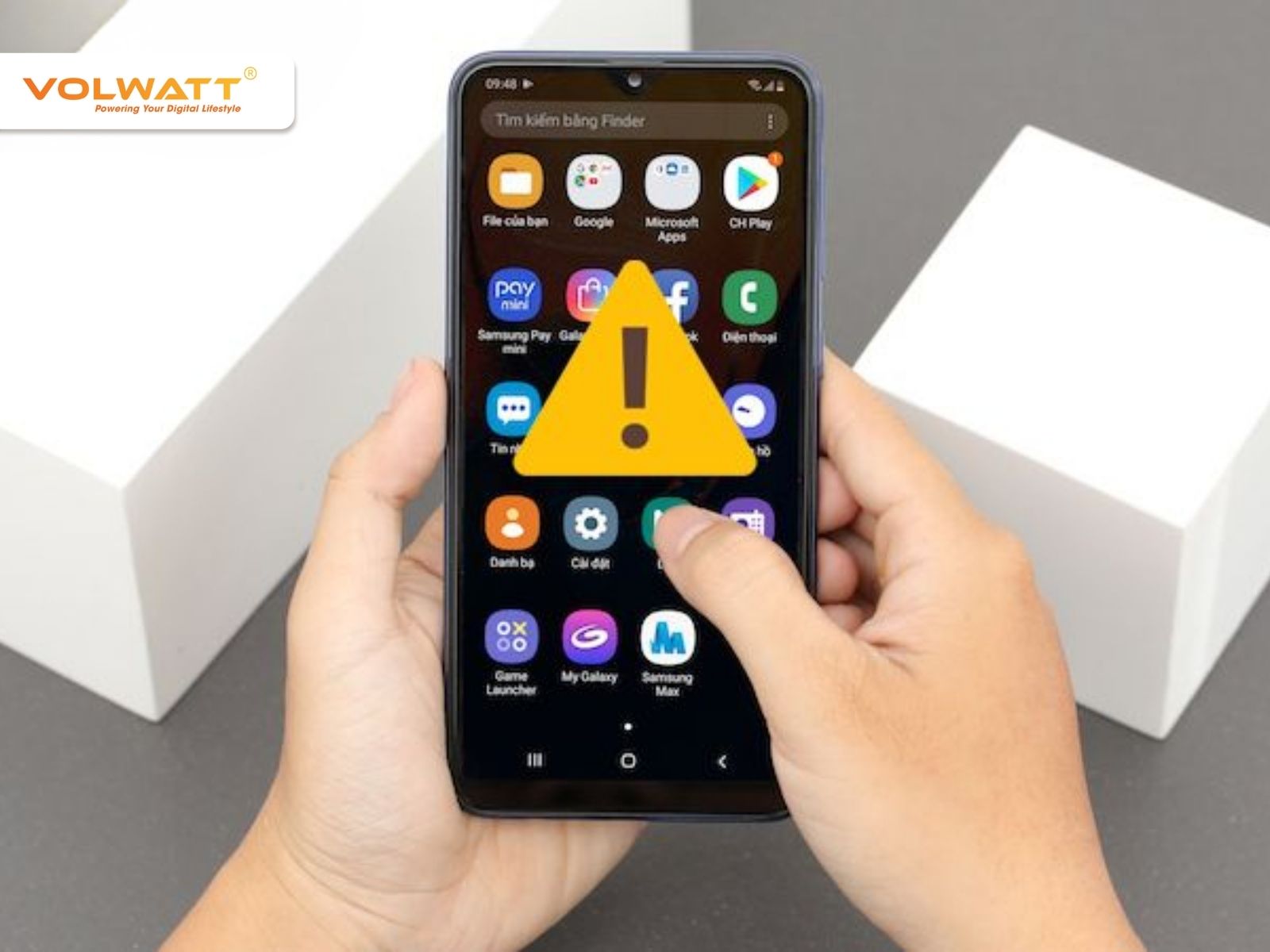 Cập nhật phần mềm không phù hợp cũng có thể xảy ra tình trạng sạc không vào